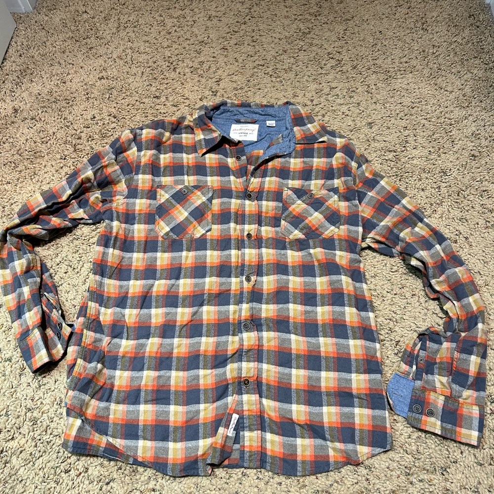 Men’s flannel shirt